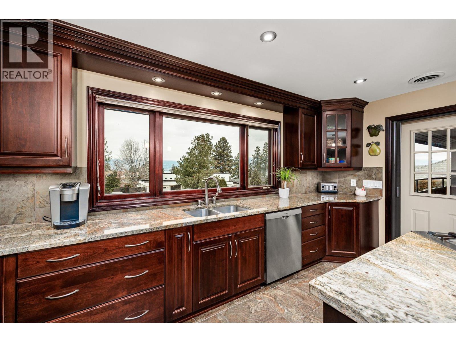 307 Stellar Drive, Kelowna