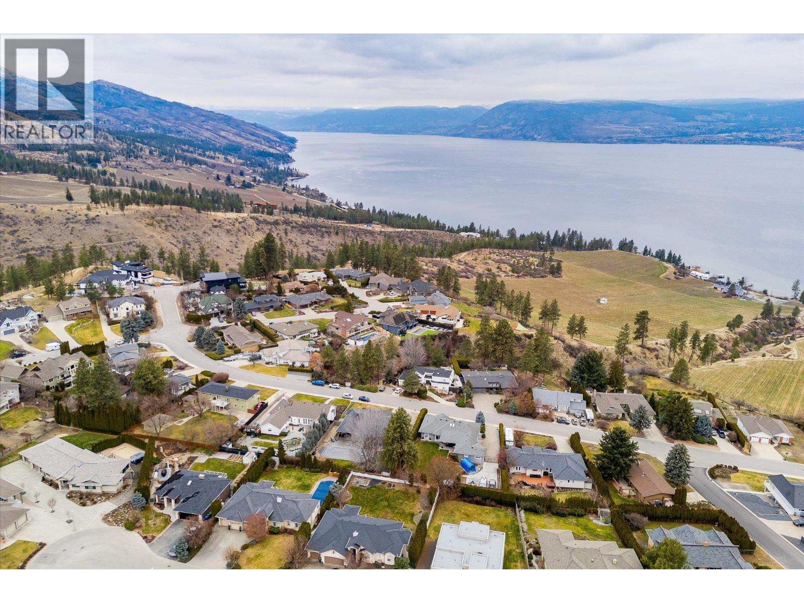 307 Stellar Drive, Kelowna