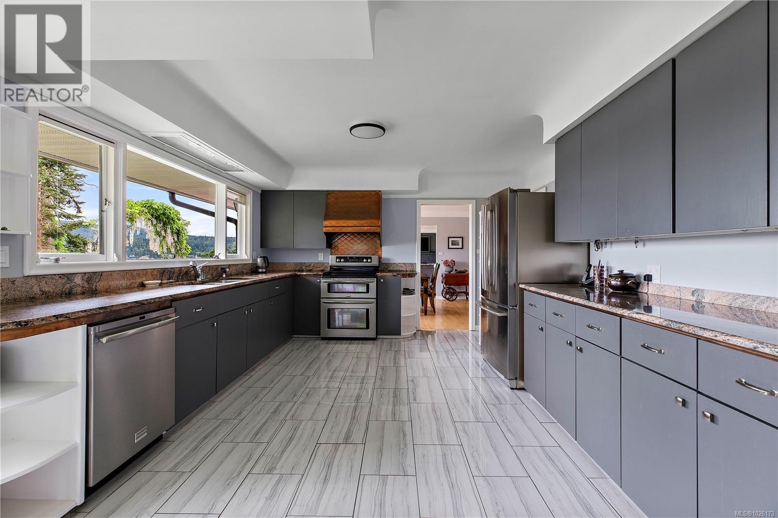  5957 Sooke Road, Sooke