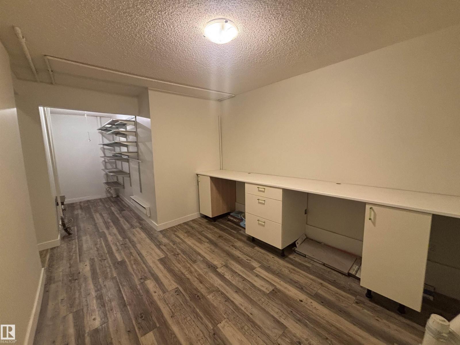 5979 40 AV NW, Edmonton