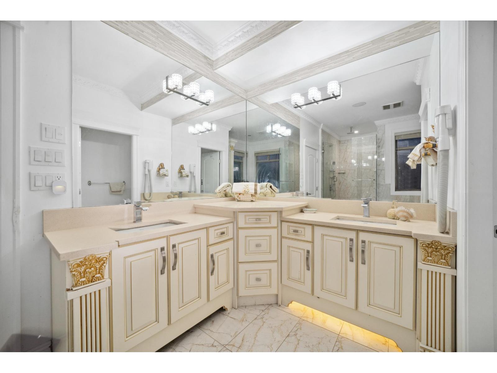 12788 ROSS PLACE, Surrey