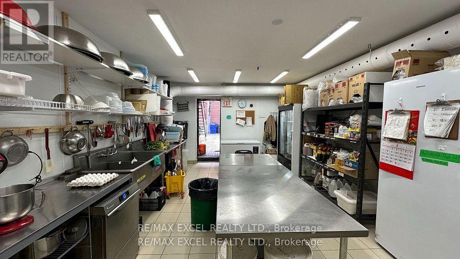 467 DANFORTH AVENUE - Photo 5 of 10, Toronto (North Riverdale), Ontario