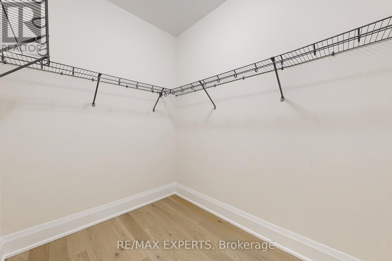 50 SCHMELTZER CRESCENT - 14