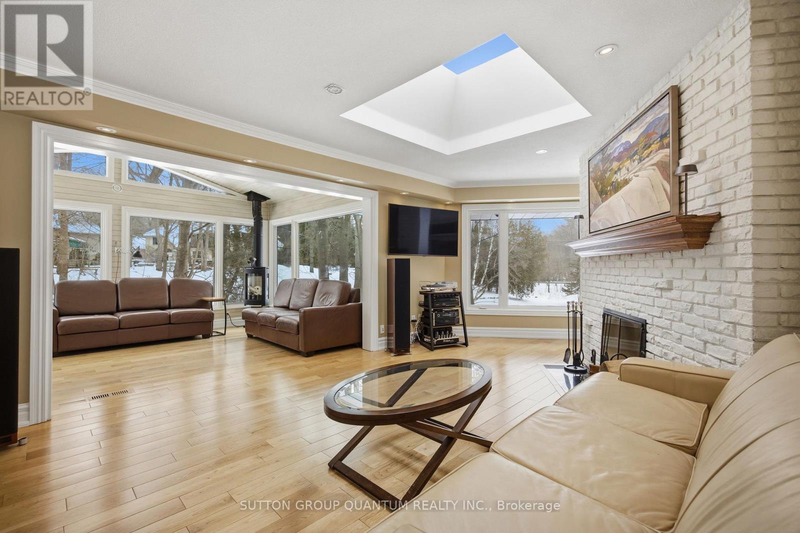 1319 SOUTH ALDO DRIVE - 10