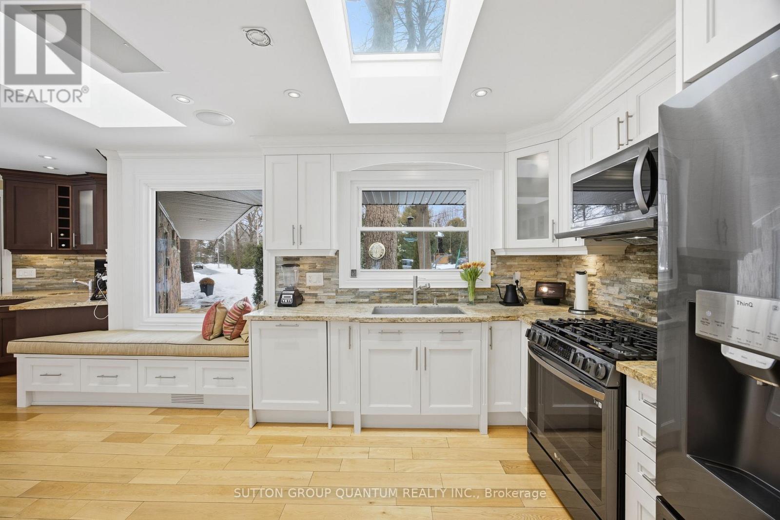 1319 SOUTH ALDO DRIVE - 21