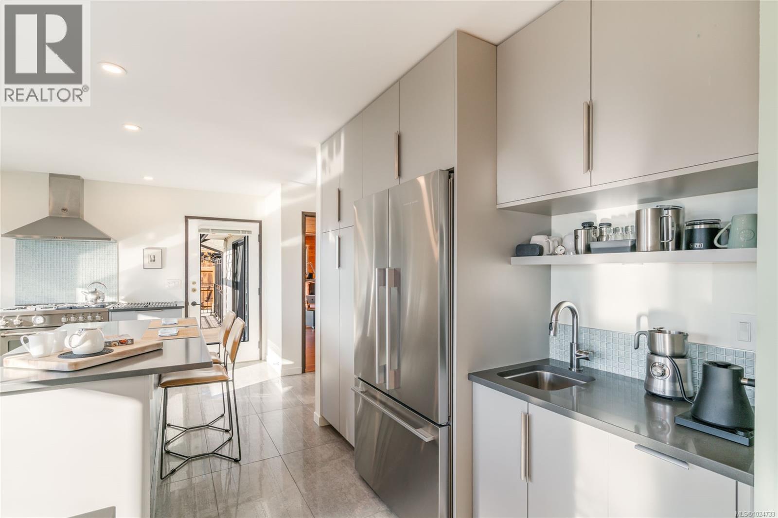 2405 Chain Way, Nanoose Bay