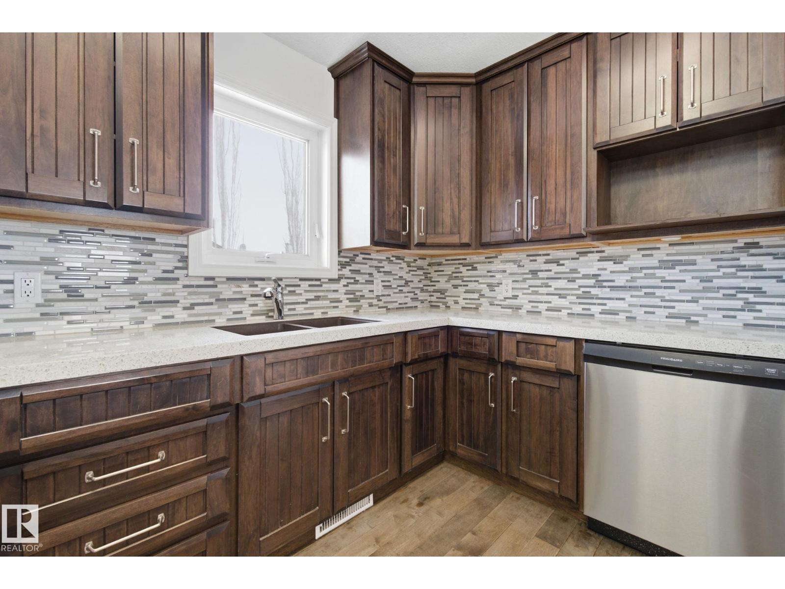 9 DEERFIELD CO, Spruce Grove