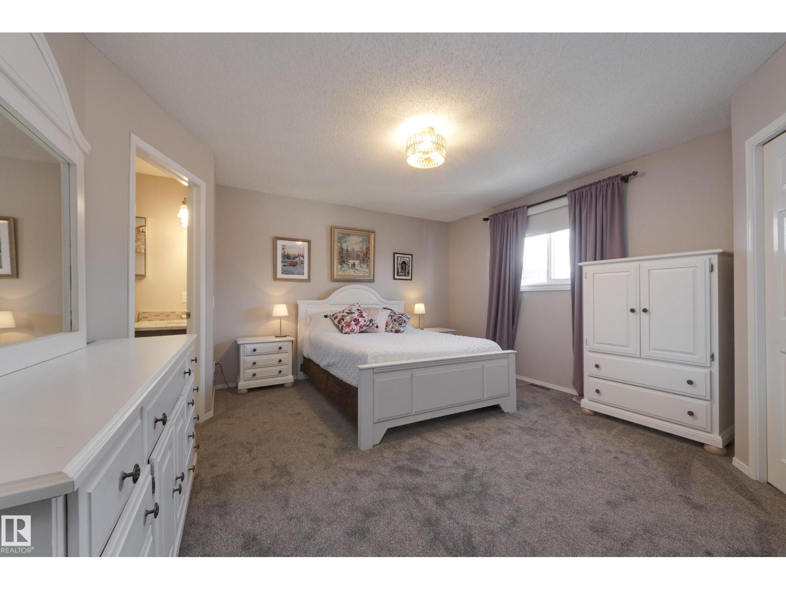 18316 60 AV NW, Edmonton