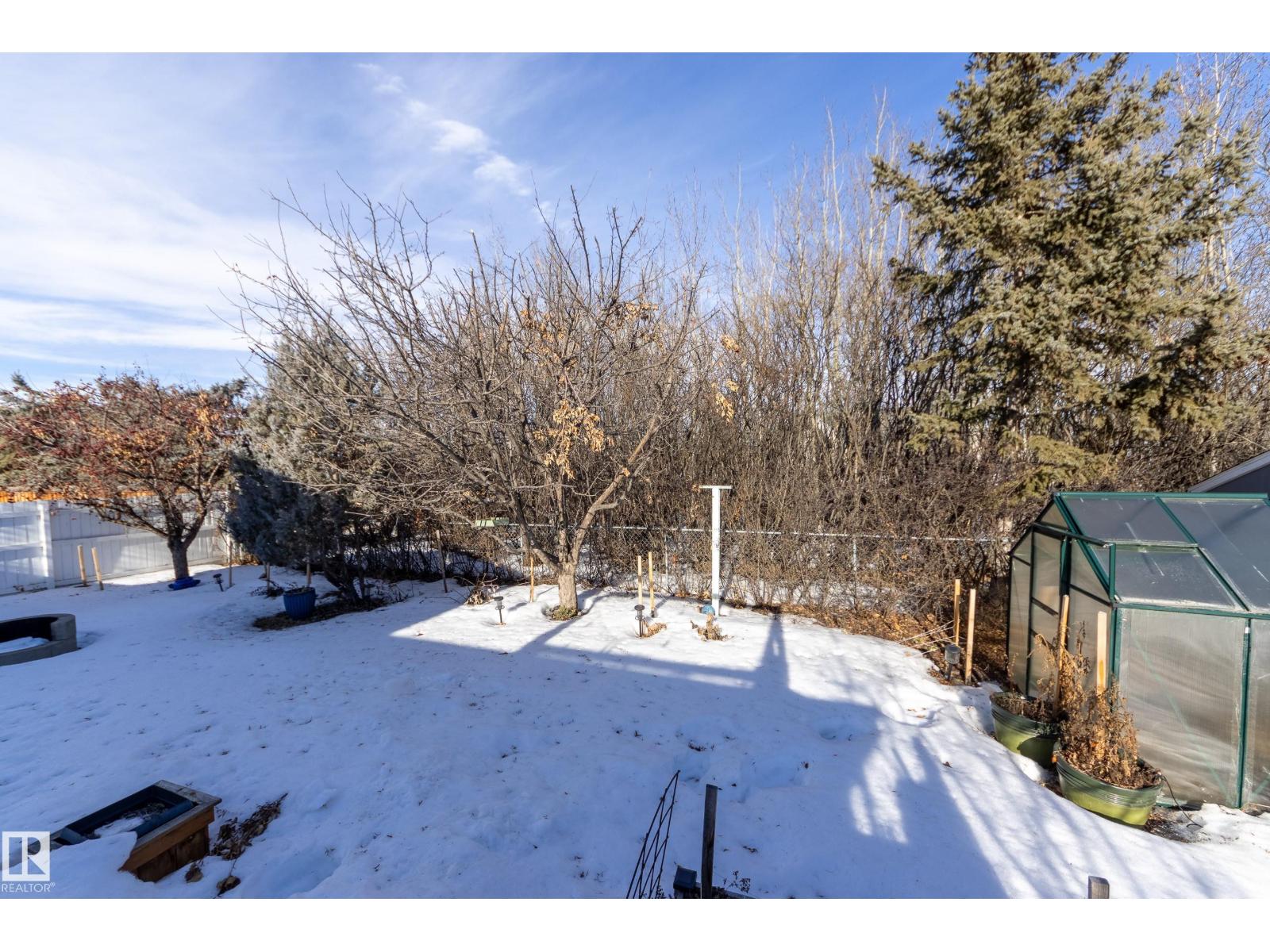 18316 60 AV NW, Edmonton