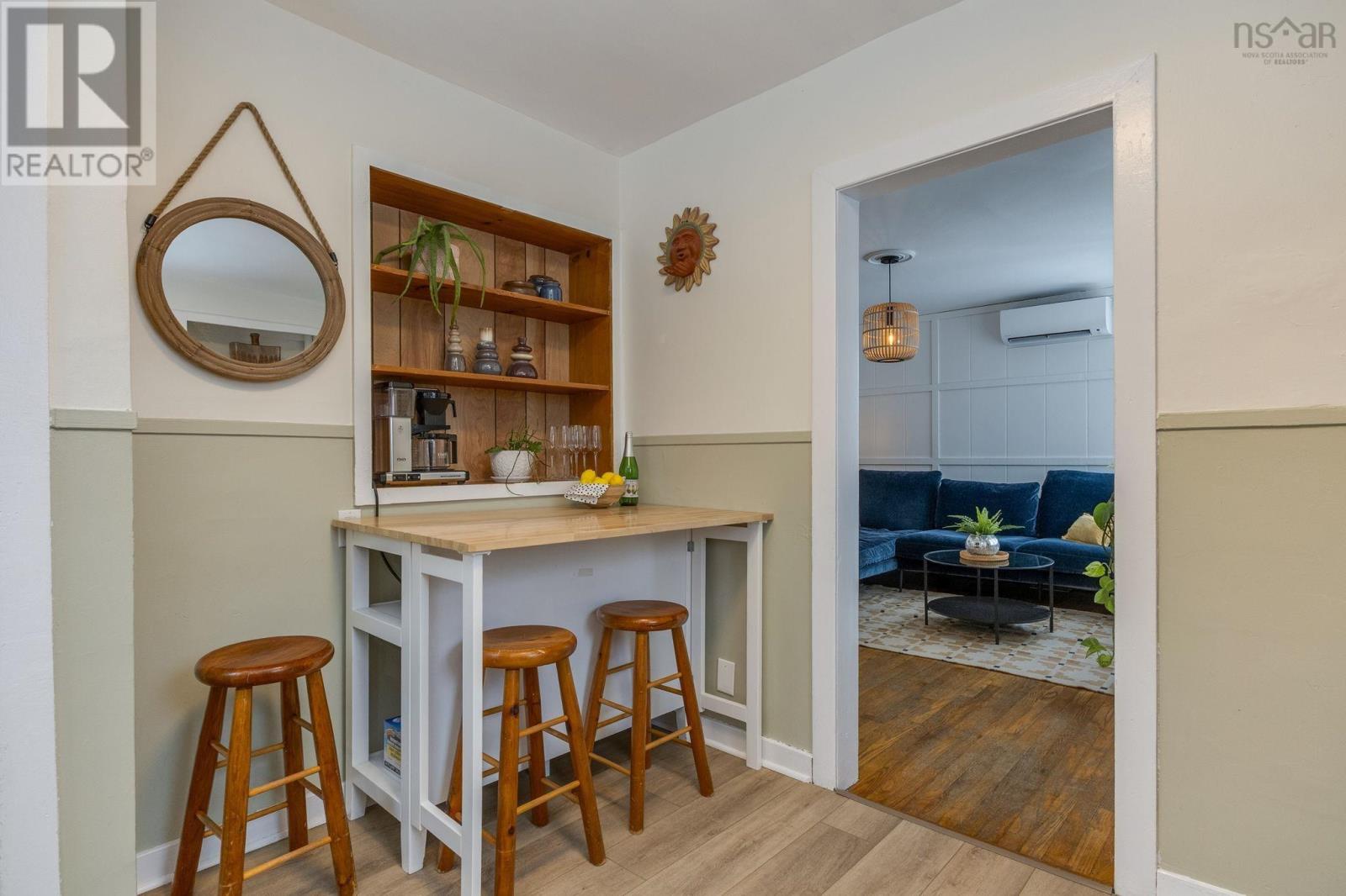 Property 10 of 41 of 15 Acorn Road