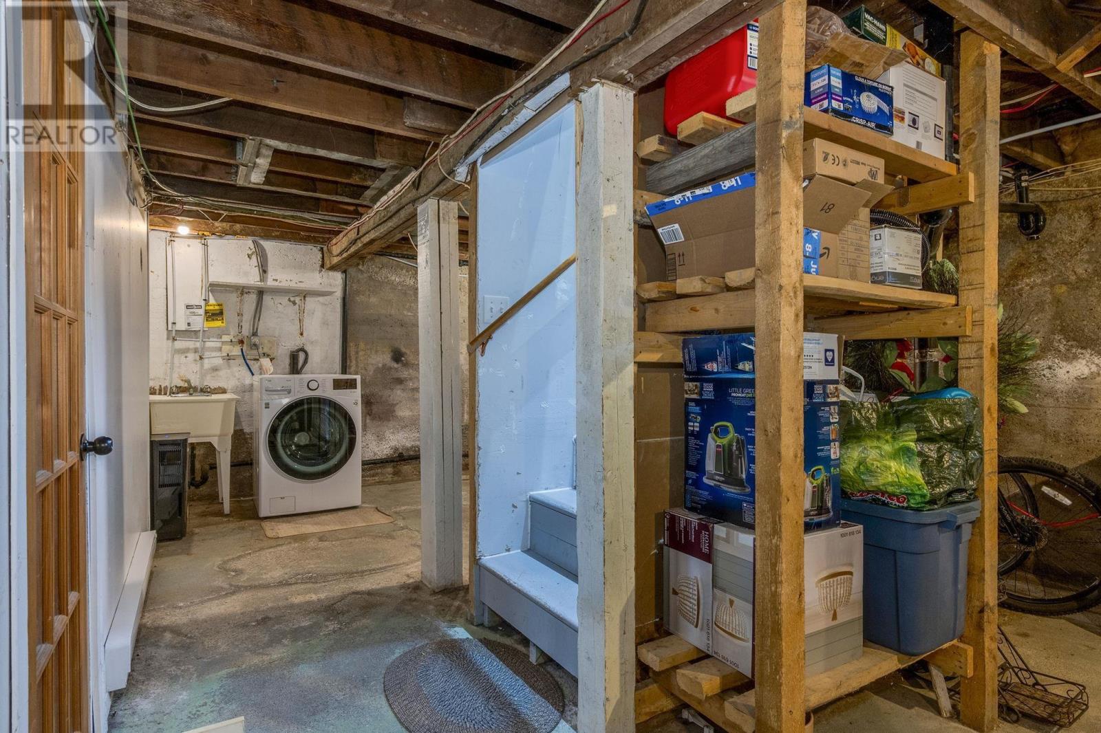 Property 21 of 41 of 15 Acorn Road