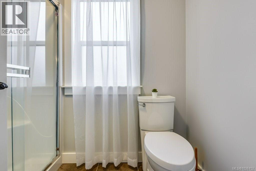 373 Legacy Dr, Campbell River