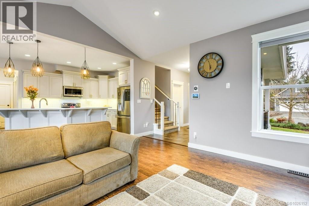 373 Legacy Dr, Campbell River