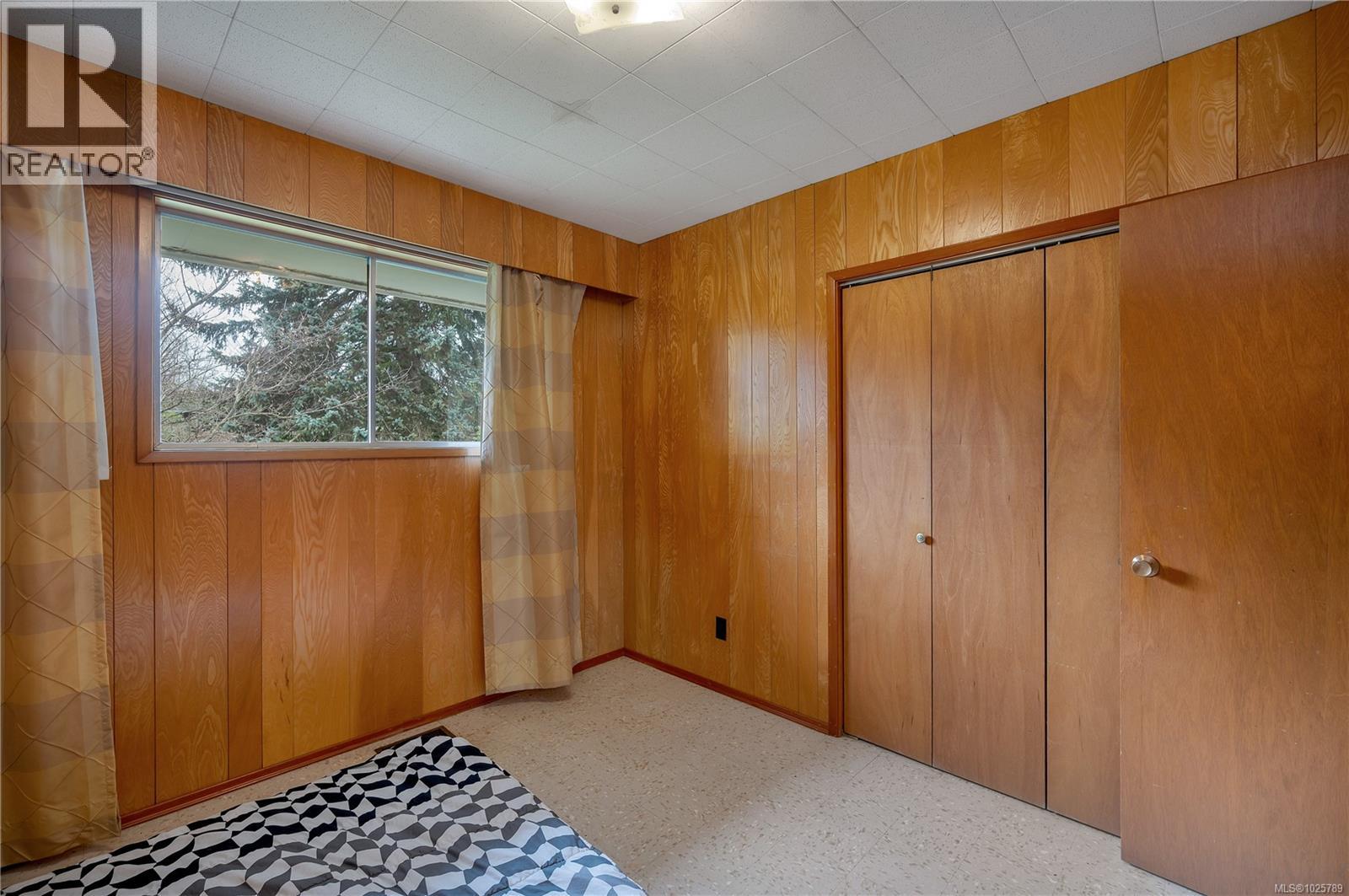 760 Nicholls Rd, Campbell River