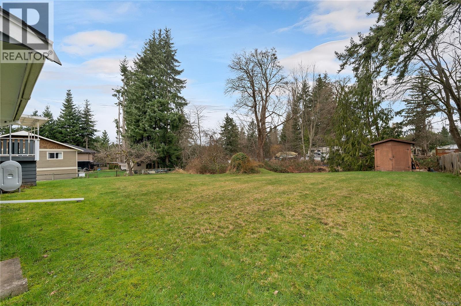 760 Nicholls Rd, Campbell River