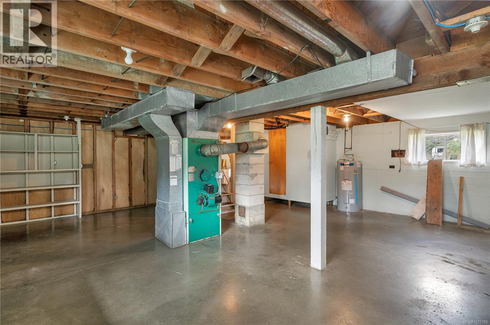 760 Nicholls Rd, Campbell River