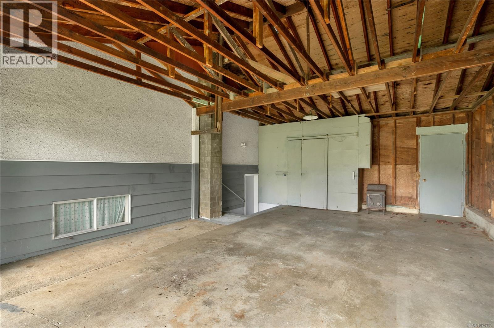 760 Nicholls Rd, Campbell River