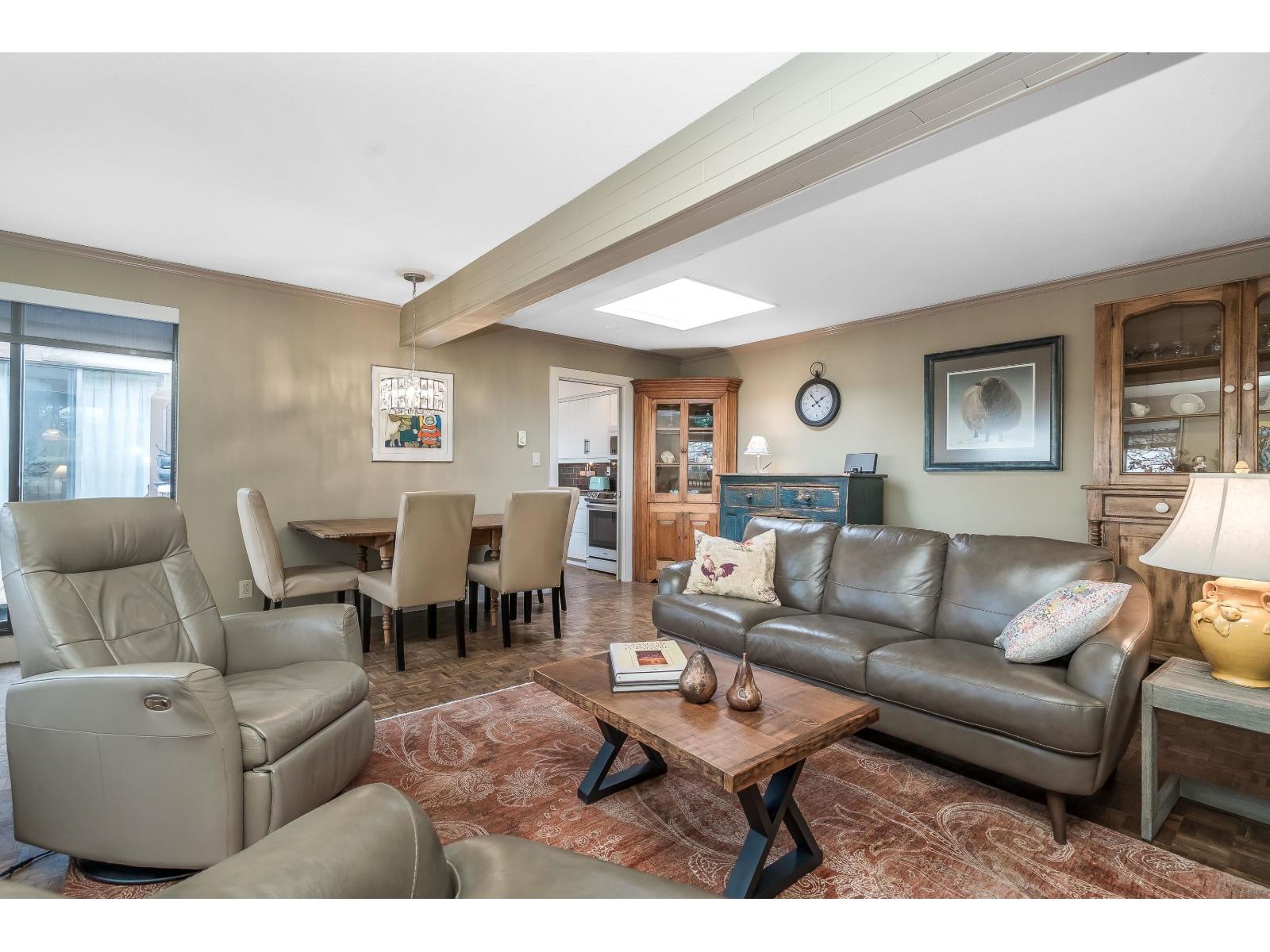 905 HABGOOD STREET, White Rock