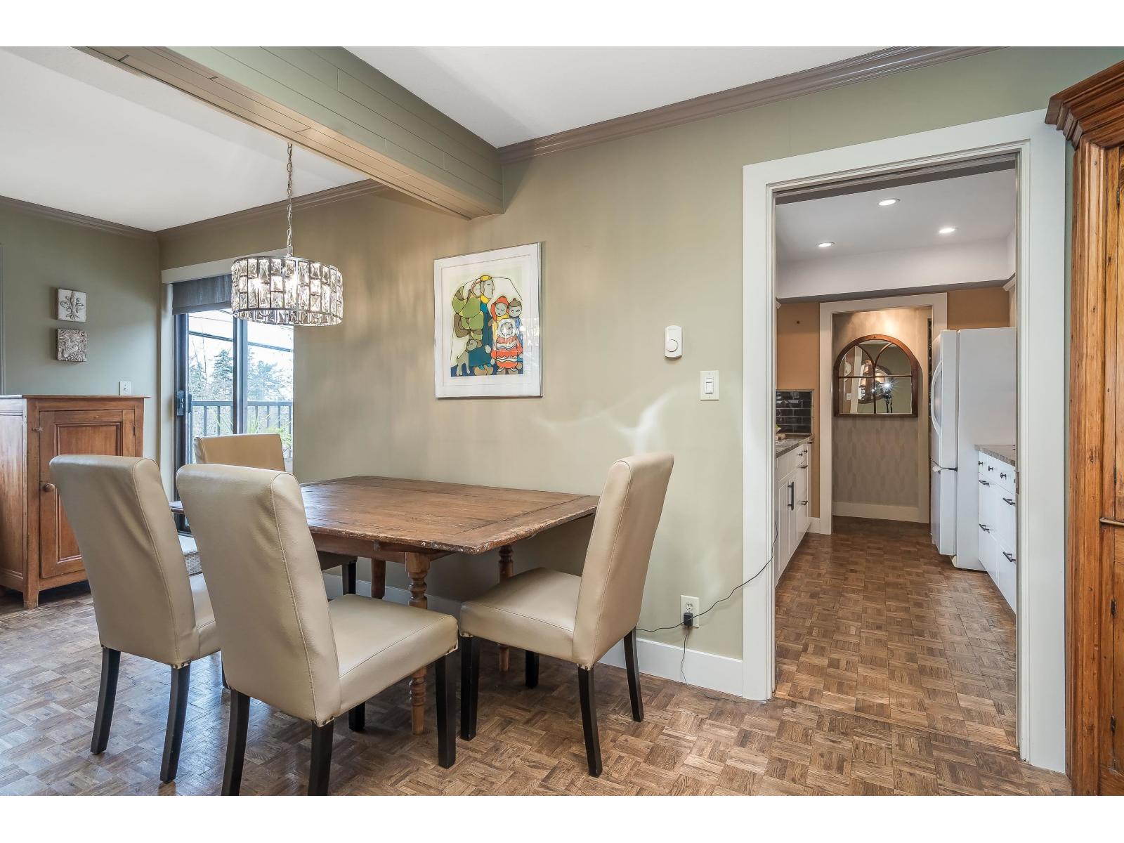 905 HABGOOD STREET, White Rock