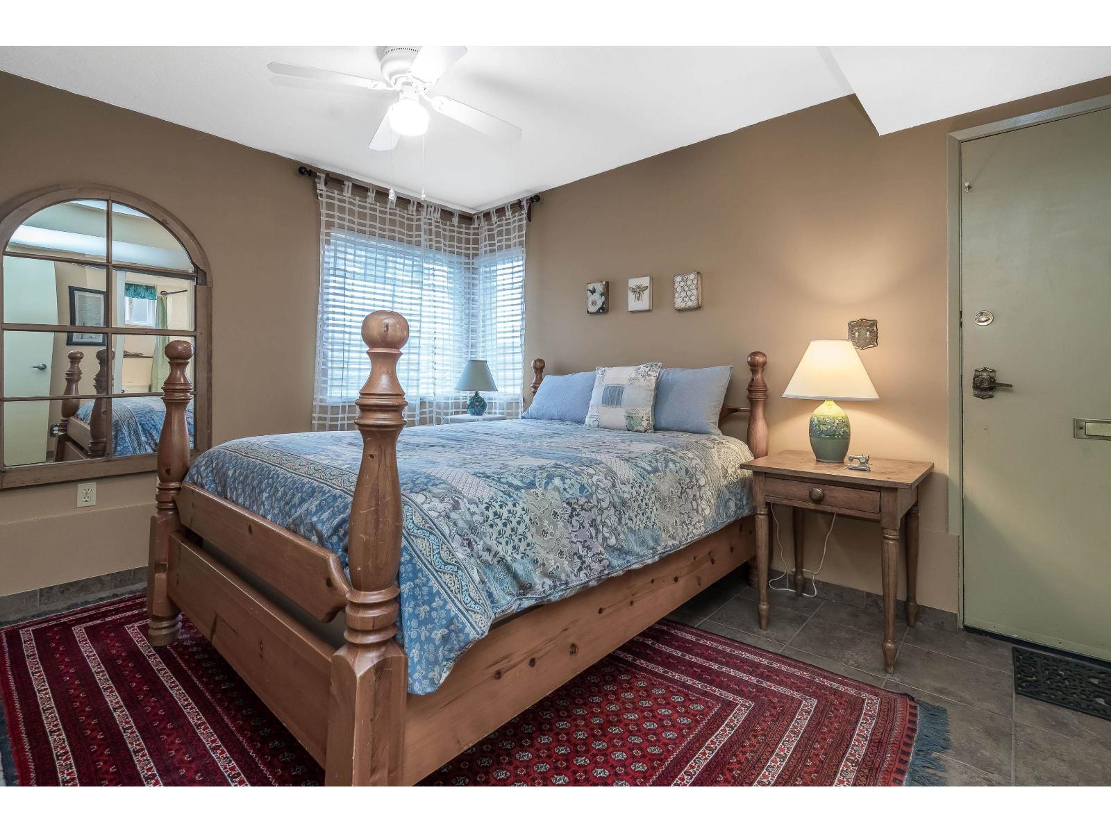 905 HABGOOD STREET, White Rock