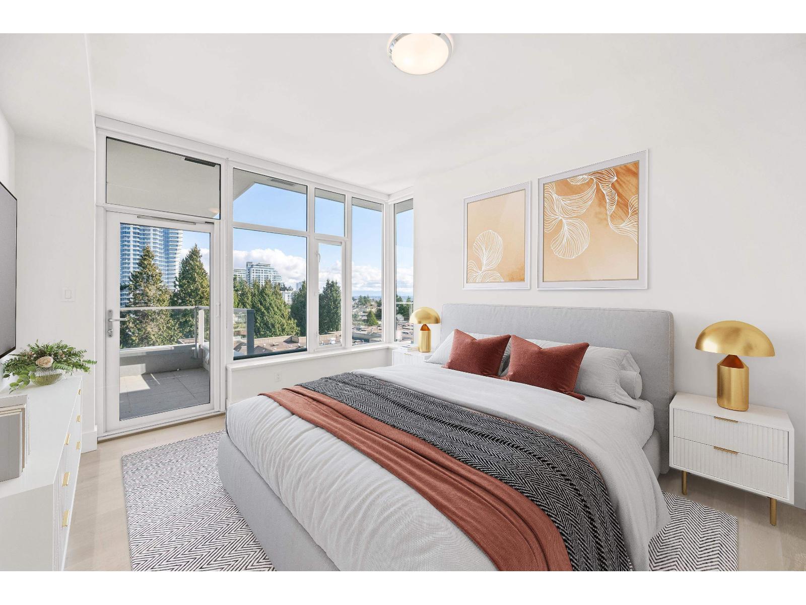 603 1501 VIDAL STREET, White Rock