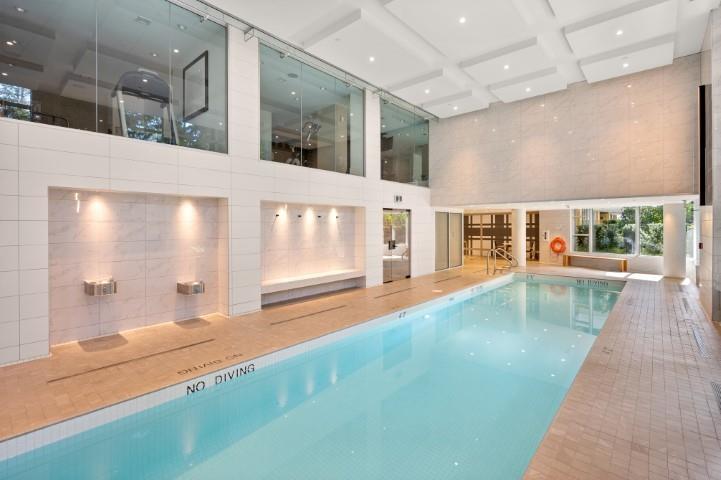 603 1501 VIDAL STREET, White Rock