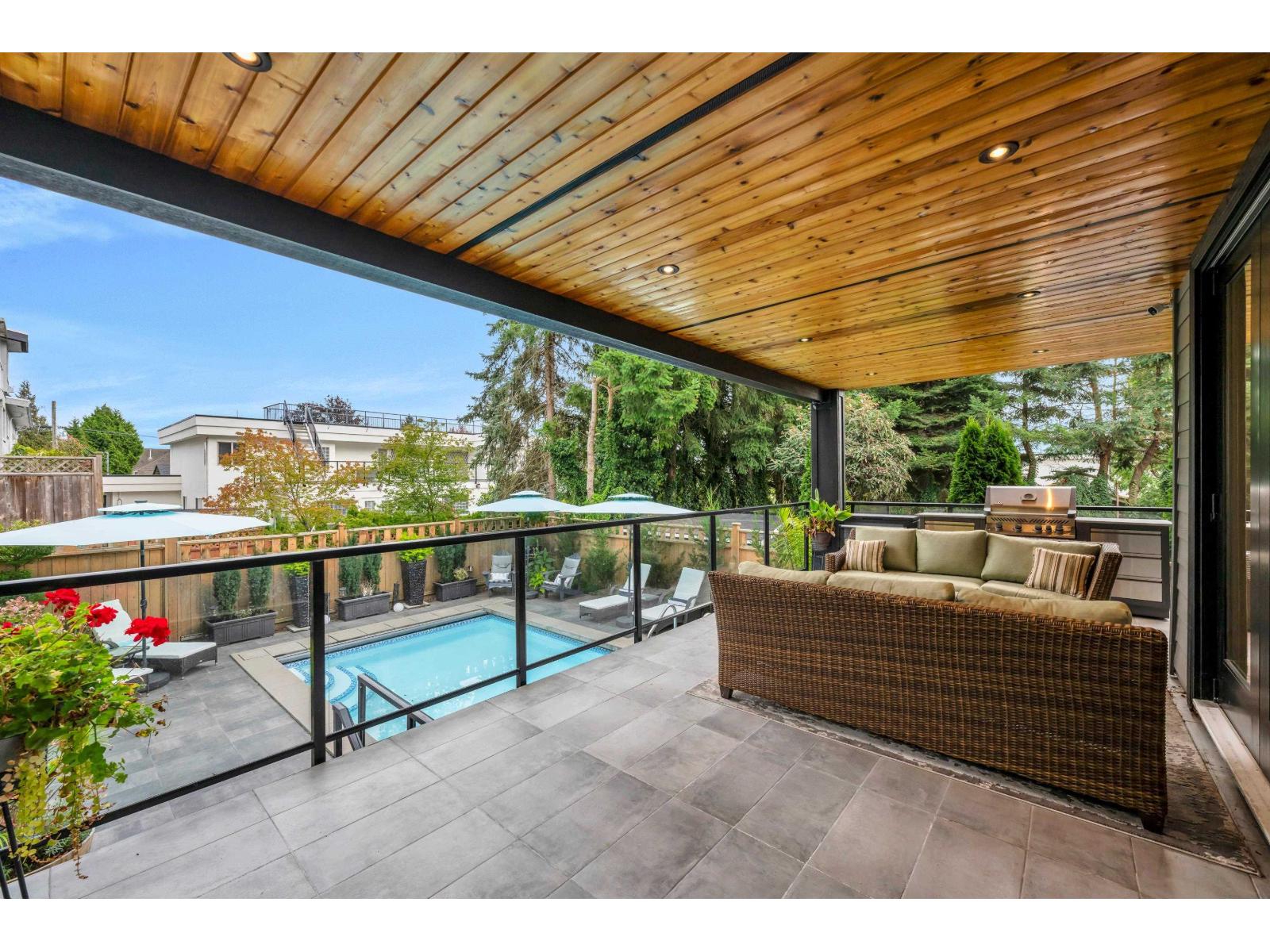 1038 STEVENS STREET, White Rock