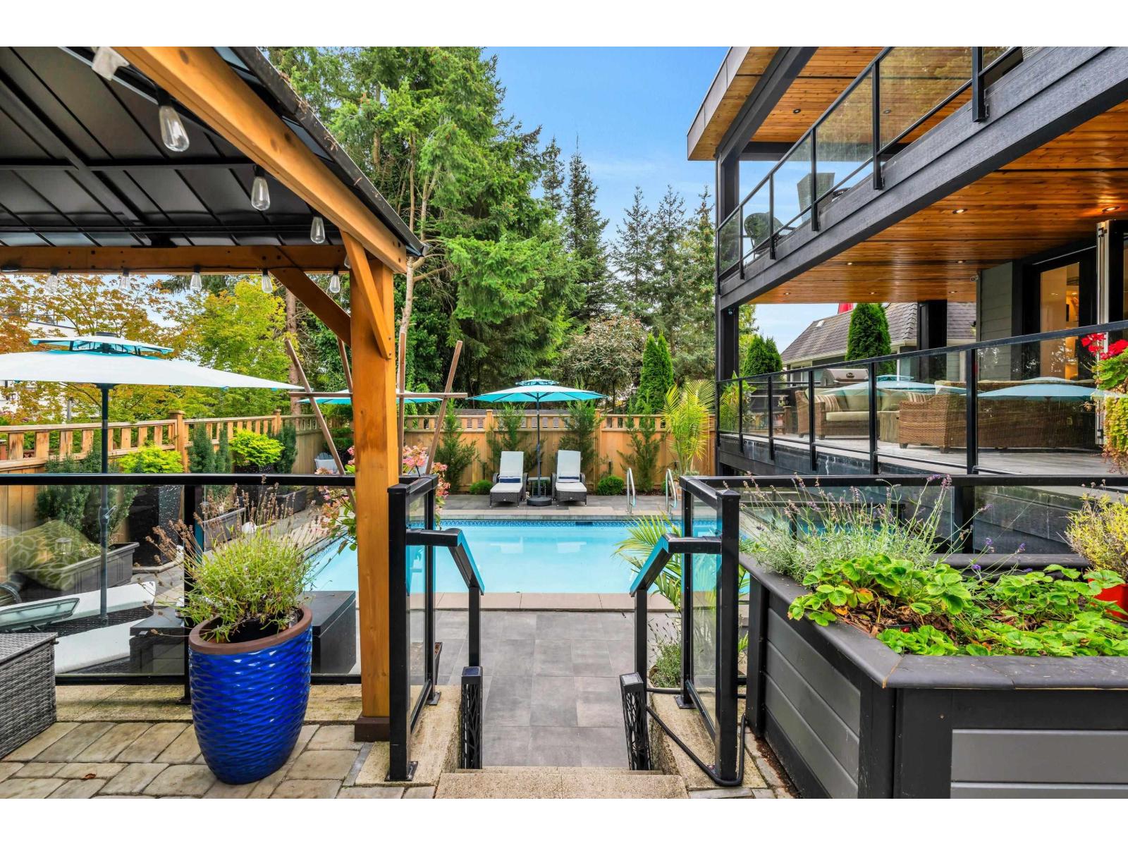 1038 STEVENS STREET, White Rock