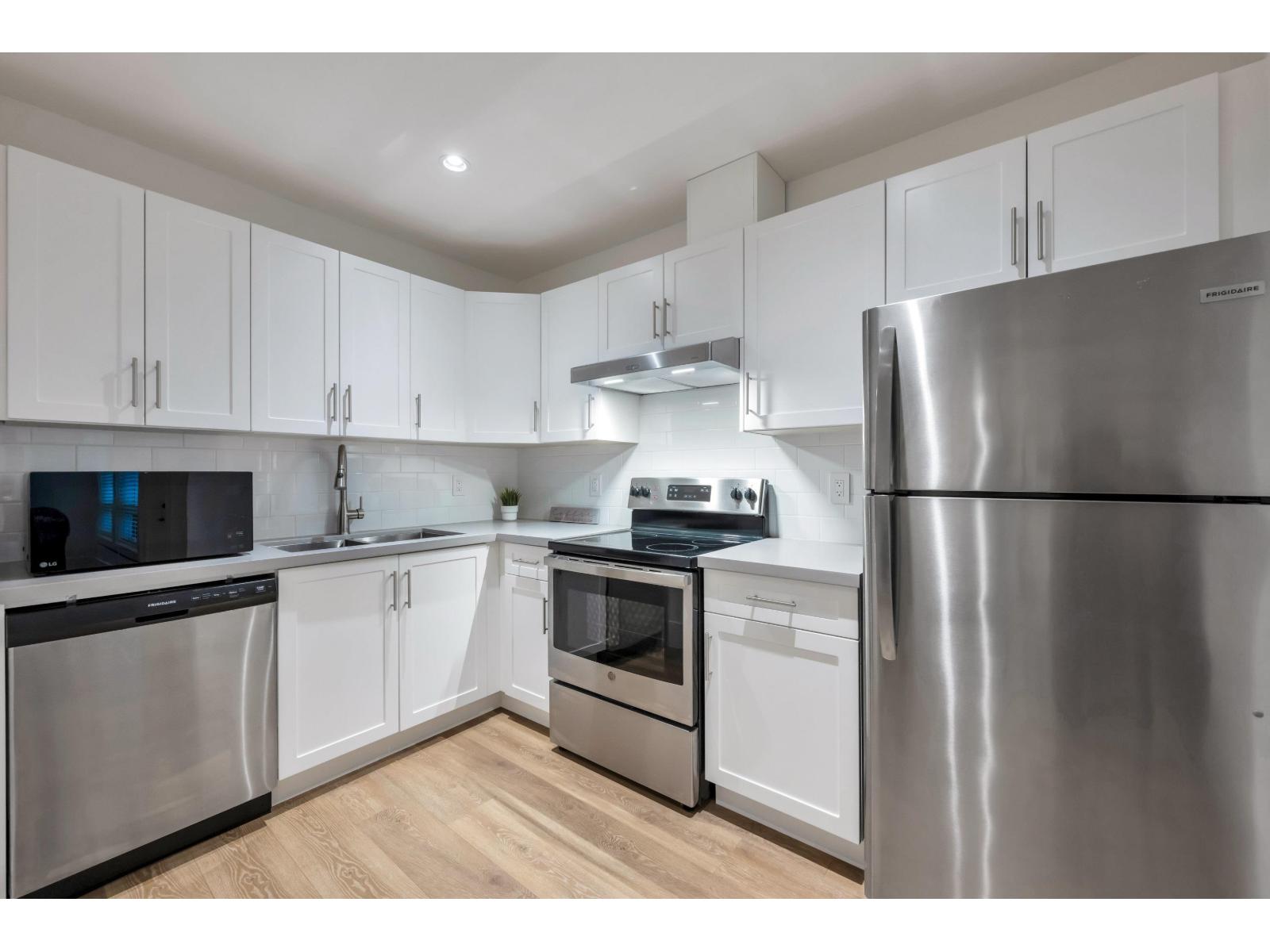 1038 STEVENS STREET, White Rock