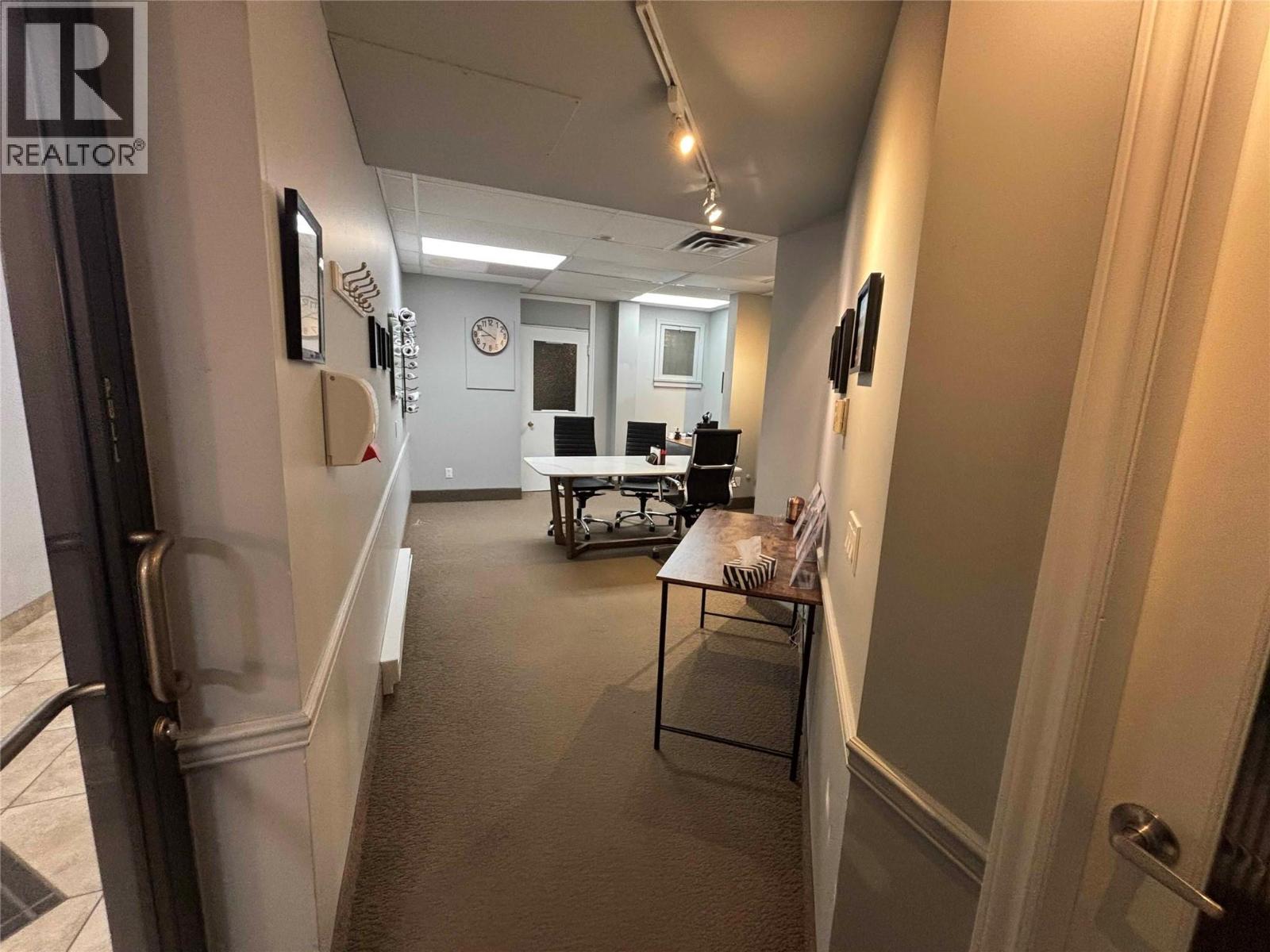 120 1455 Ellis Street, Kelowna