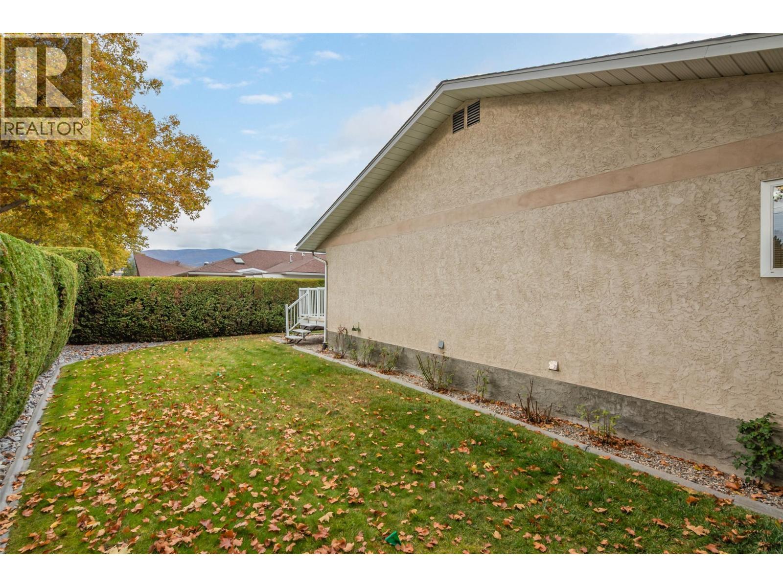 1209 Brookside Avenue Unit# 10, Kelowna