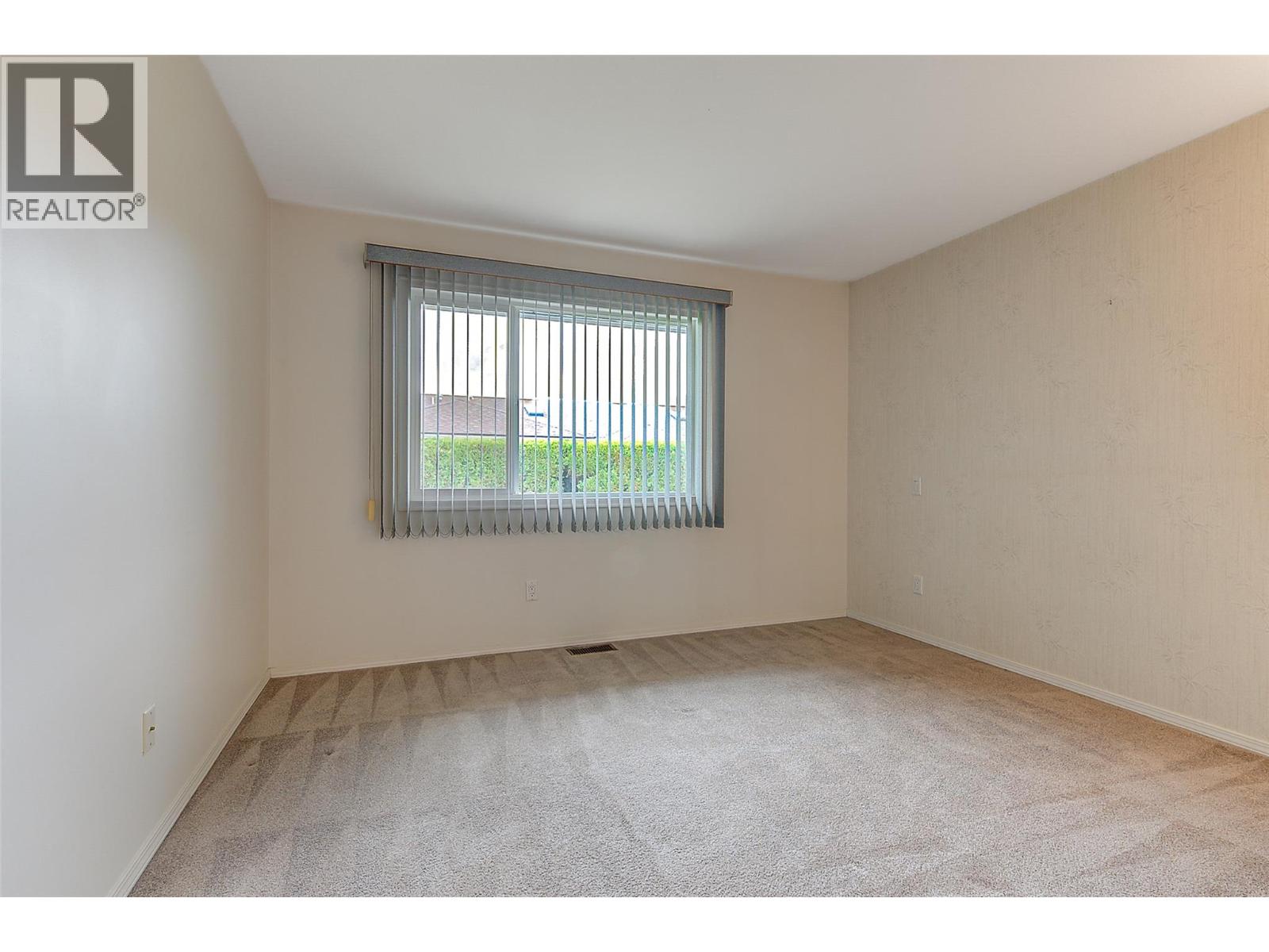 1209 Brookside Avenue Unit# 10, Kelowna