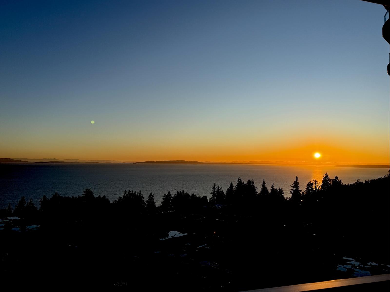 1403 1501 FOSTER STREET, White Rock