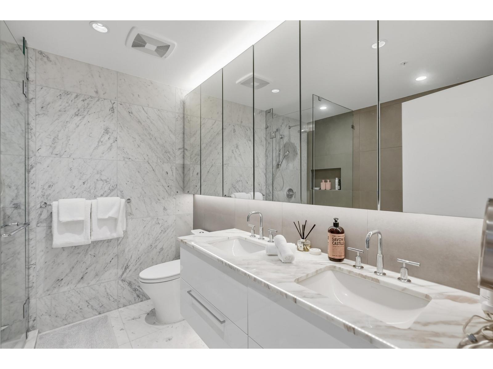 1403 1501 FOSTER STREET, White Rock