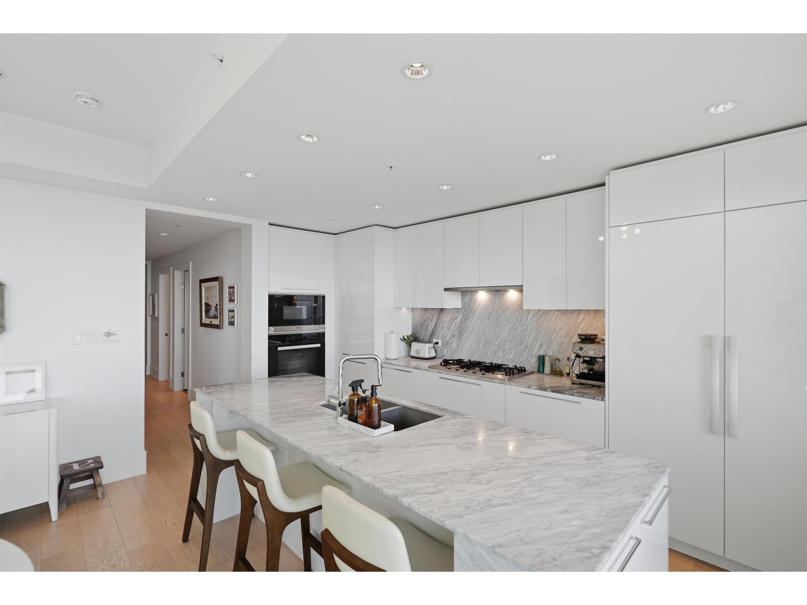 1403 1501 FOSTER STREET, White Rock