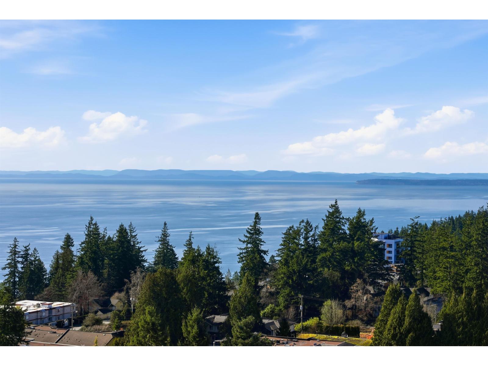 1403 1501 FOSTER STREET, White Rock