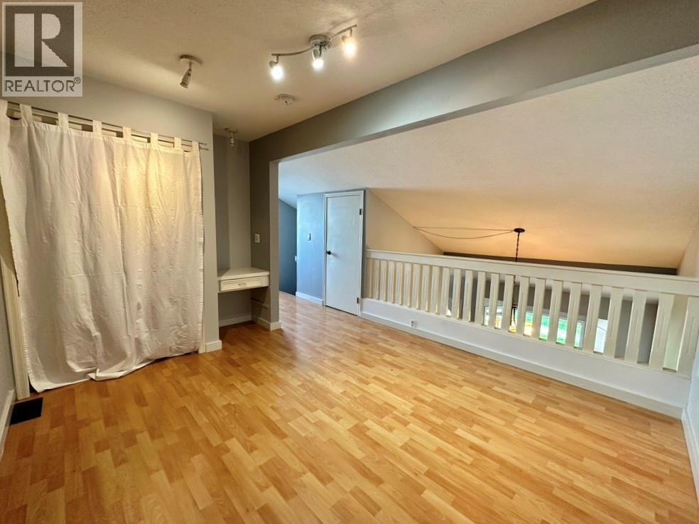 3155 gordon Drive Unit# 404, Kelowna