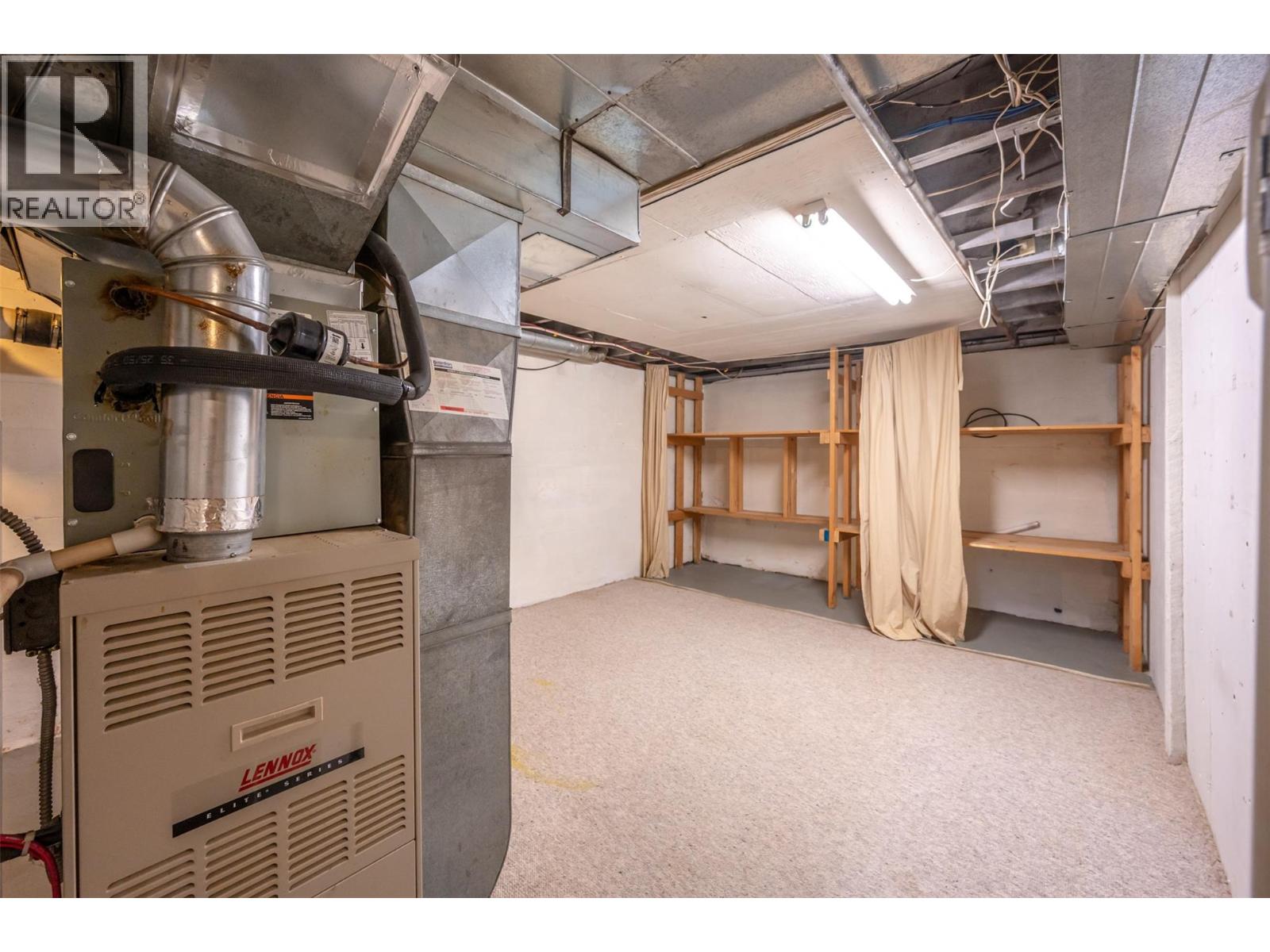  401 Wade Avenue East, Penticton