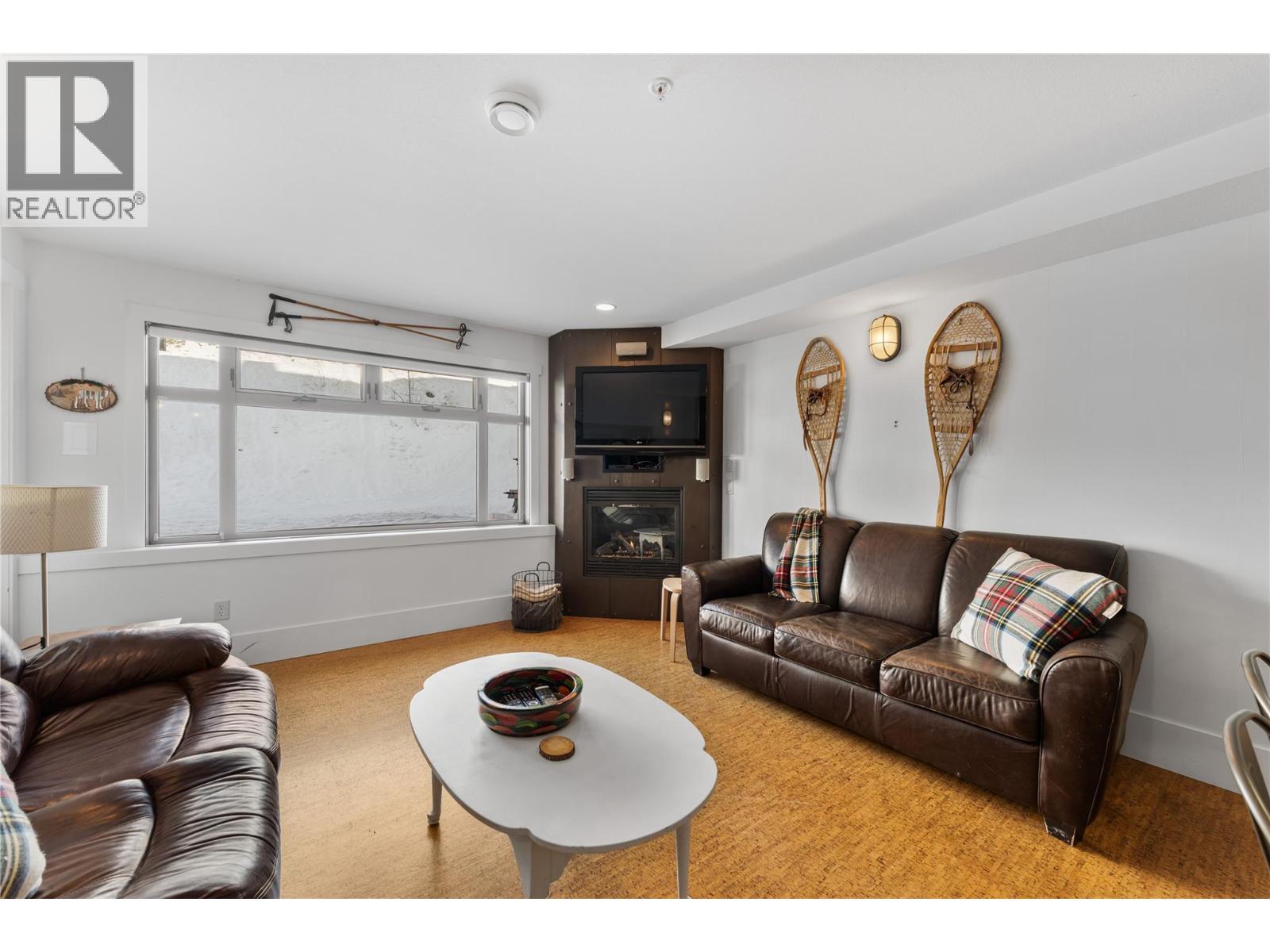 101 5030 Snowbird Way, Big White