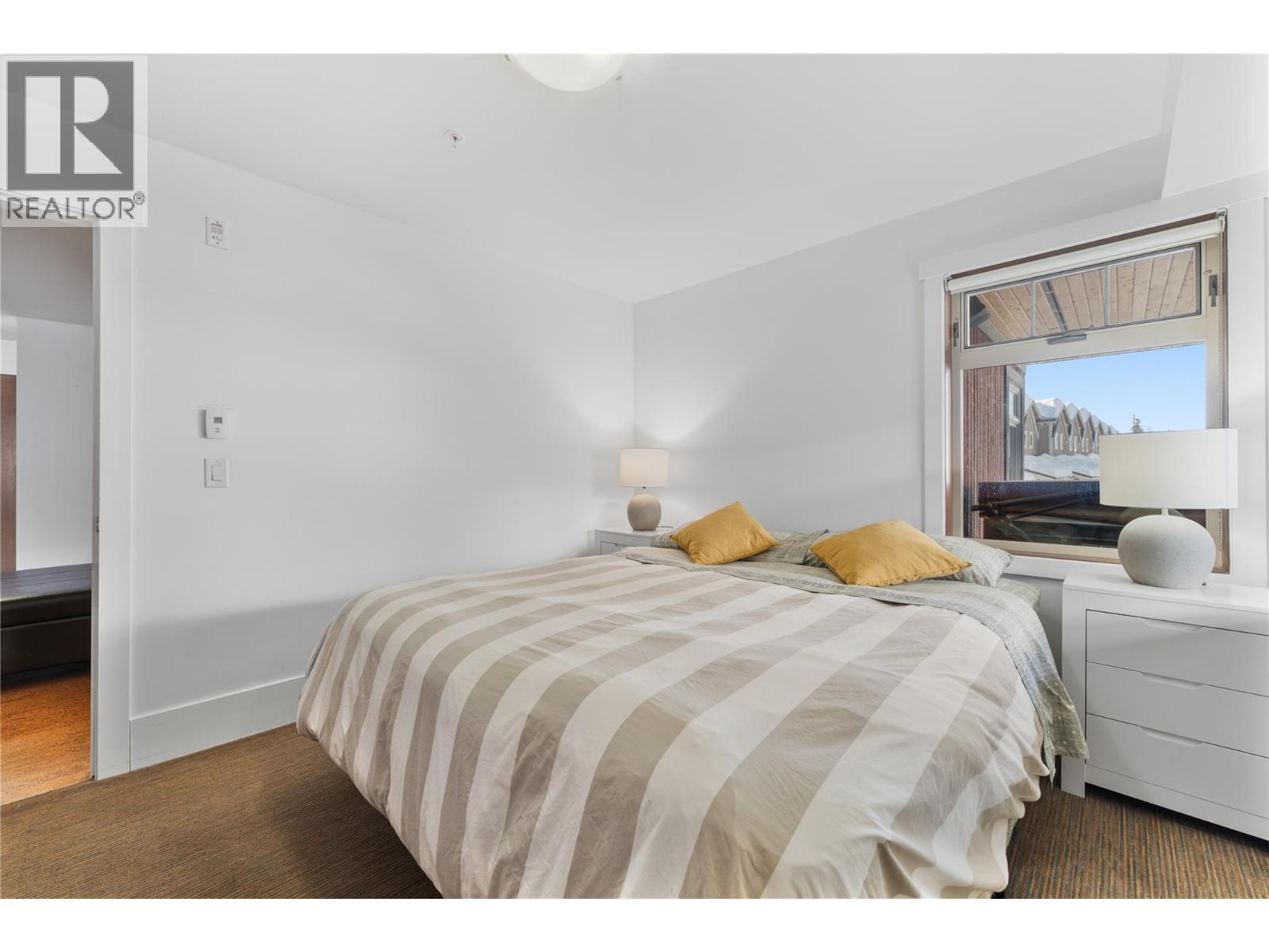 101 5030 Snowbird Way, Big White