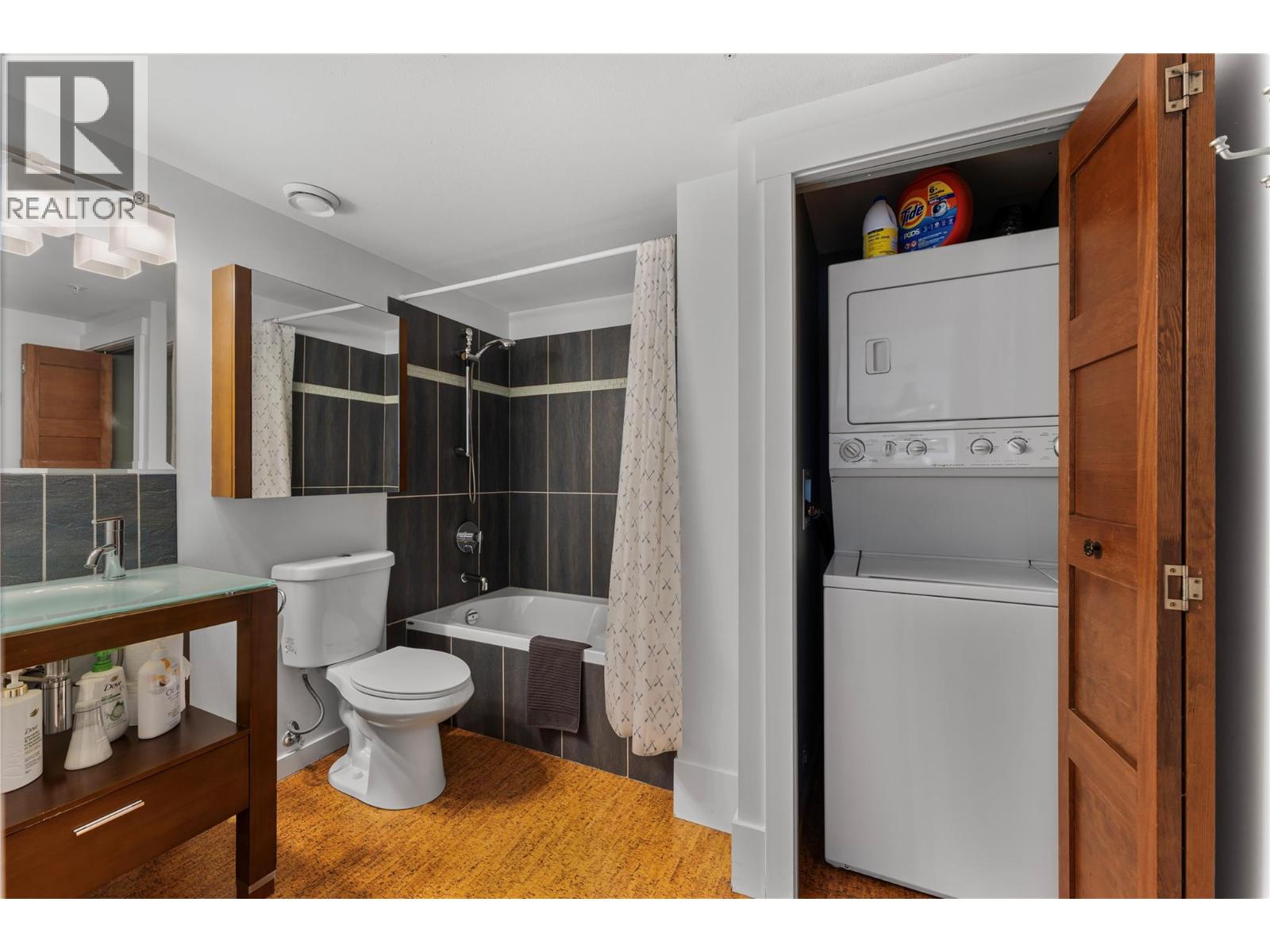 101 5030 Snowbird Way, Big White