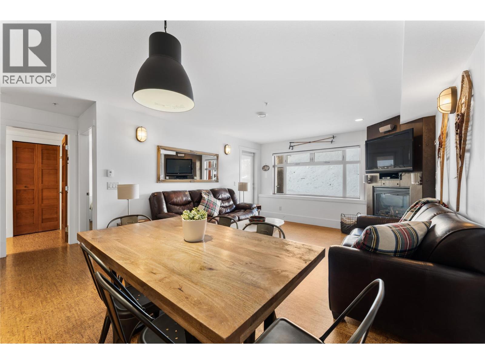 101 5030 Snowbird Way, Big White