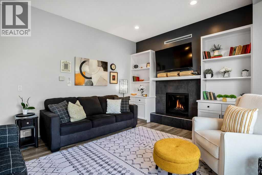 Single Family House Bungalow for Sale in  Prominence View SW Patterson Calgary 