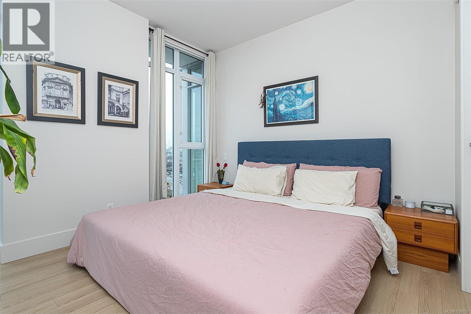 1206 83 Saghalie Road, Victoria