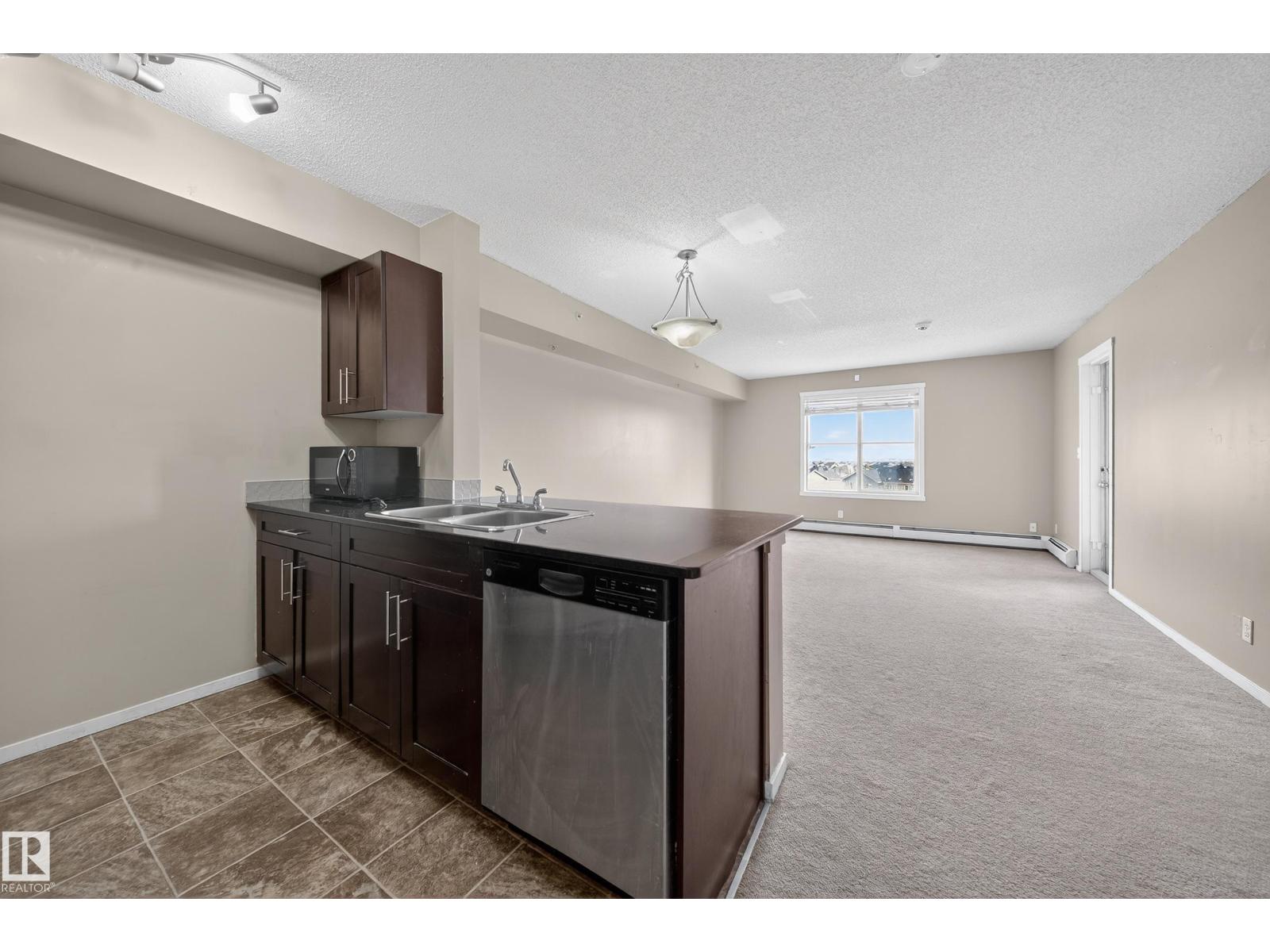 #412 3315 James Mowatt Trail SW, Edmonton