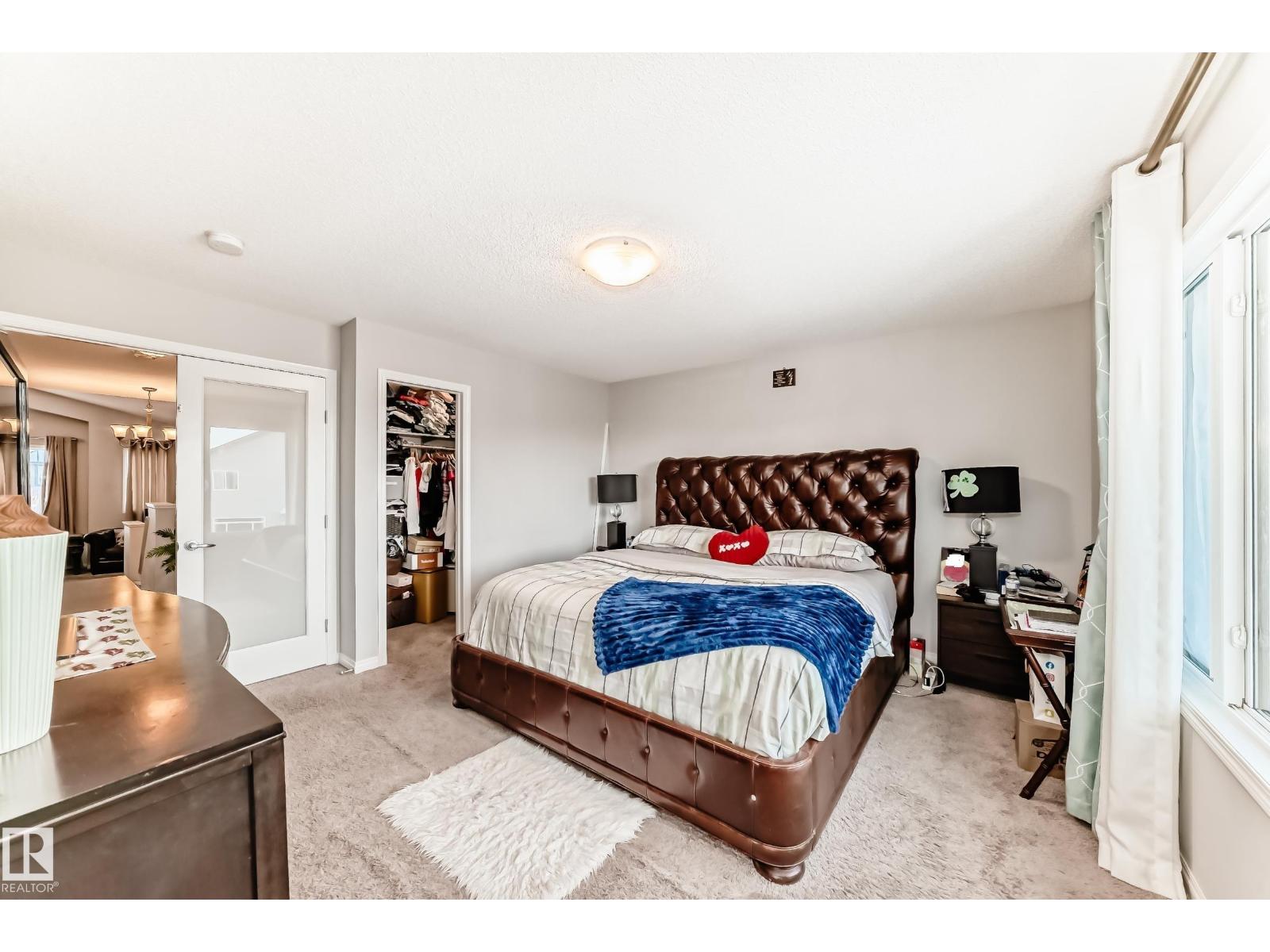 1704 158 ST SW, Edmonton