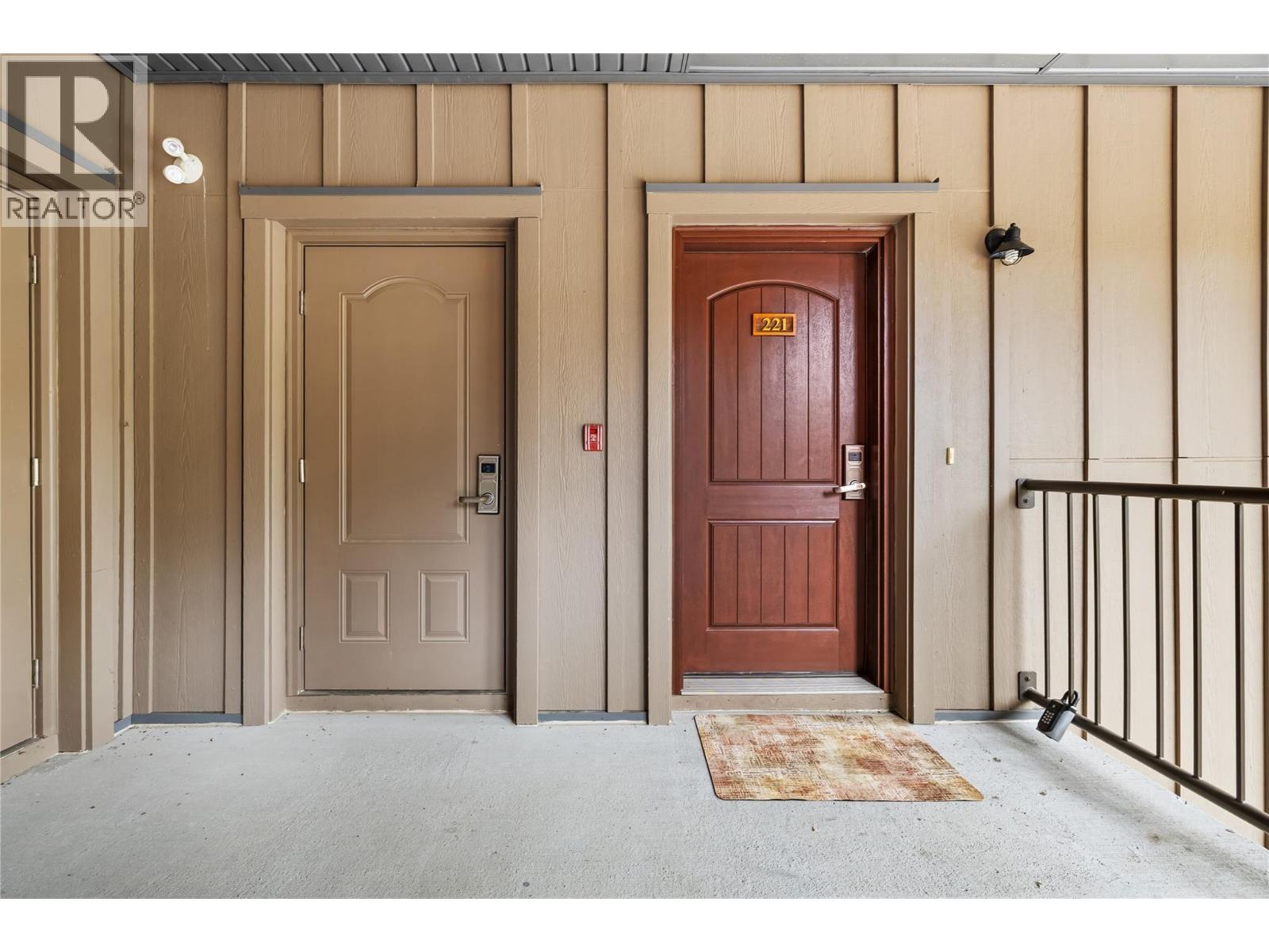 16310 Woolgar Road Unit# 221, Crawford Bay