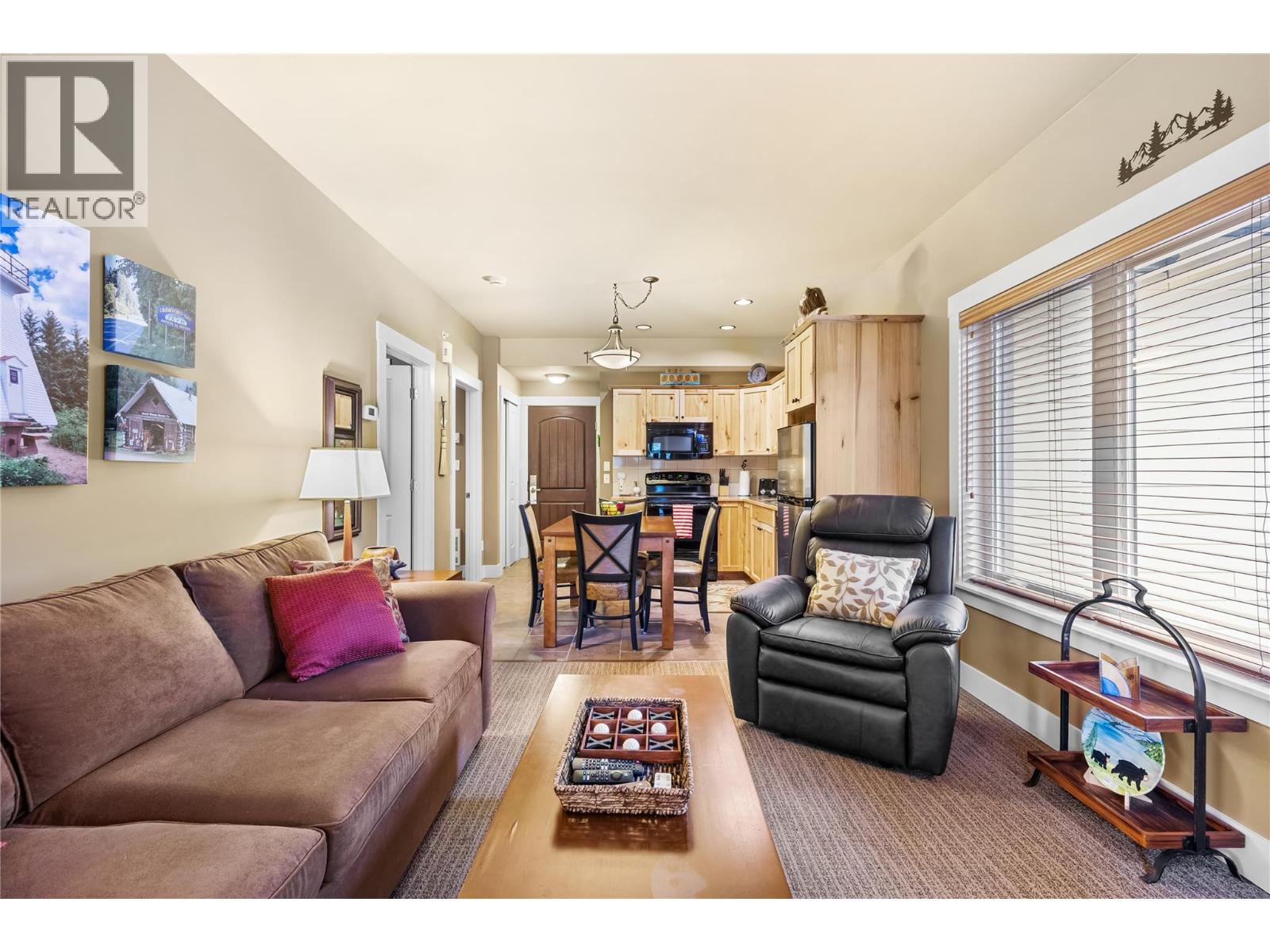 16310 Woolgar Road Unit# 221, Crawford Bay