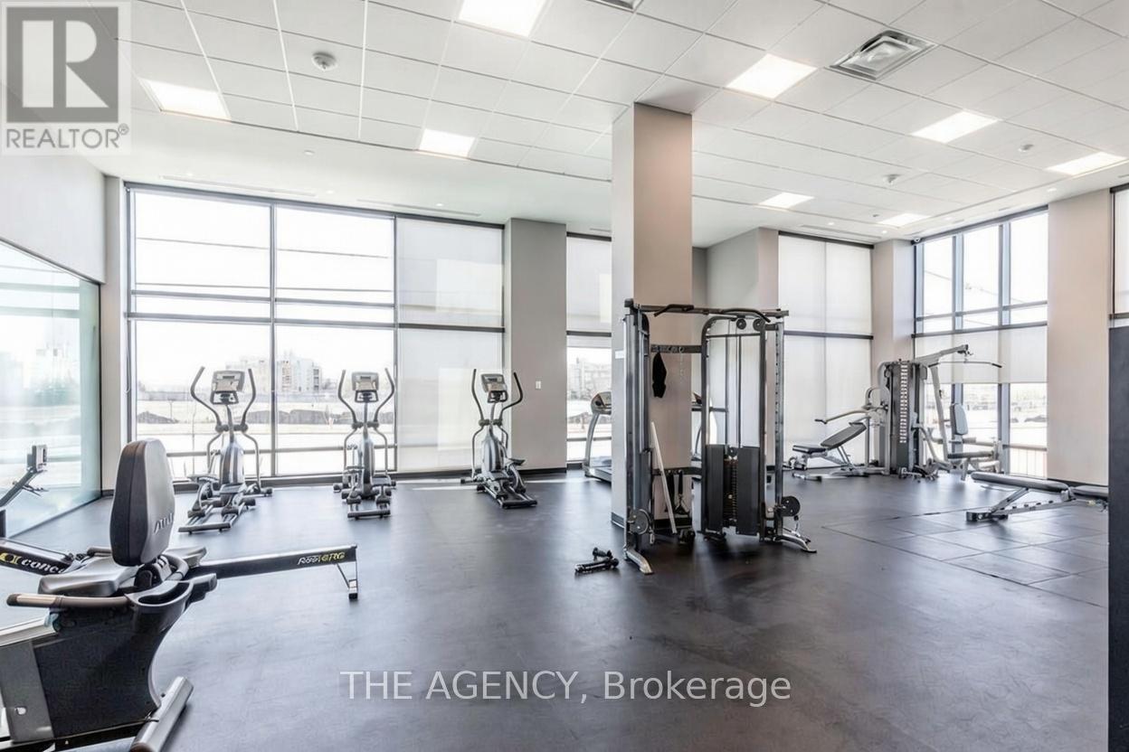 #327 681 YONGE STREET - 19