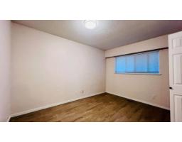 9716 156 Street, Surrey, BC V3R0X9 Photo 13